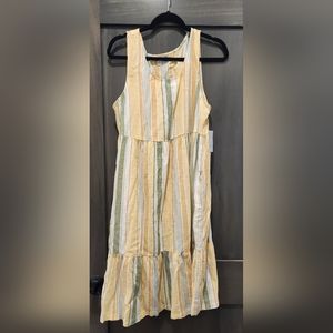 Womens mid length dress